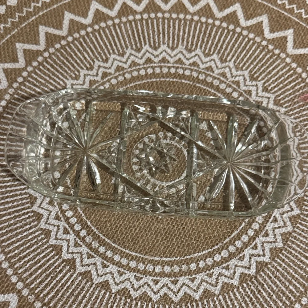 Elegant Clear Crystal Dish